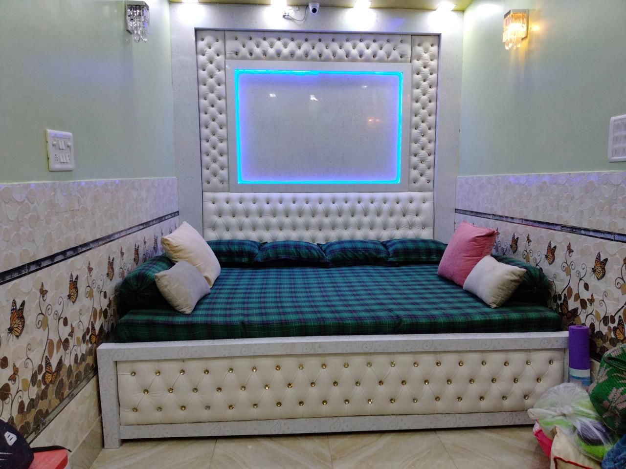 Hydraulic Bed 16